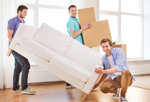Safe checkout process for Man With A Van Hornchurch services