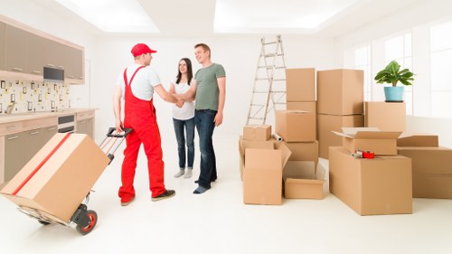 Local removals van service planning a move near Hornchurch homes