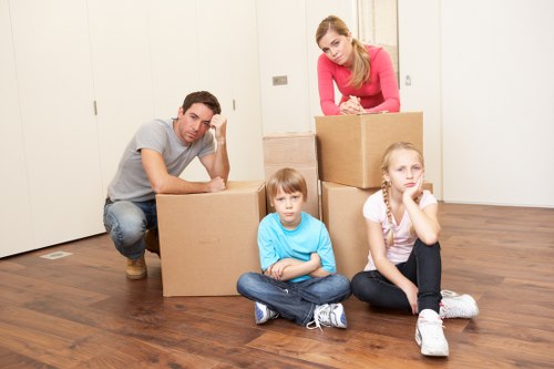 Local truck transport for furniture and boxes in Hornchurch